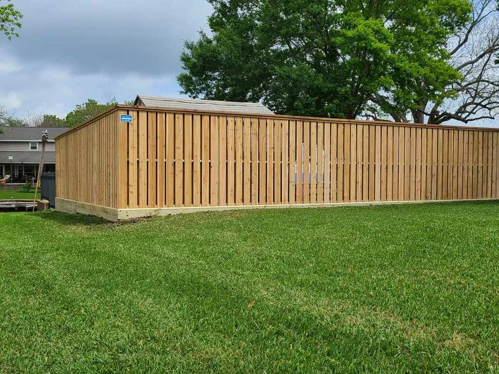 cedar shadow box with cedar cap & trim with 6in. rot board